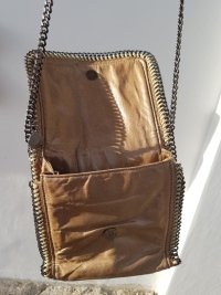 stella_mccartney_falabella_1606961034_f31cbd44_progressive.jpg