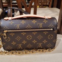 New East West Pochette Metis, 10/28 launch from Foxylv! Thoughts? : r/ Louisvuitton