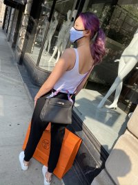 casual kelly.jpeg