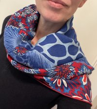 ThreeGraces-Shawl1.JPG