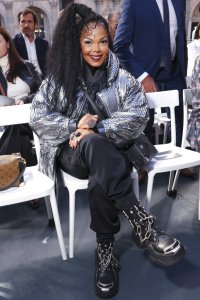 jj_PFW_LousiVuitton22_28929.jpg