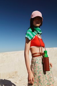 00003-longchamp-spring-2023-ready-to-wear-credit-brand.jpg