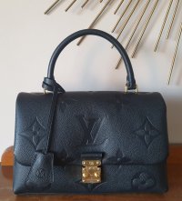 I'm looking for an everyday bag and was looking at Pochette Métis, but am  now debating between Petit Palais and Madeleine MM. Help me decide please?  : r/Louisvuitton