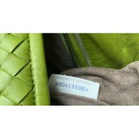 green-leather-veneta-bottega-veneta-handbag-26653380-5_3.jpeg