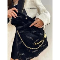 Chanel 22 velvet