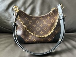 Thoughts about the new Shearling/Sherpa bags coming out? I like how they're  not covered in Sherpa. The NeoNoe is cute. : r/Louisvuitton