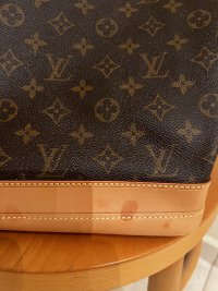 How to Remove White Hand Sanitizer Mark on Louis Vuitton Monogram Bags –  Luxegarde