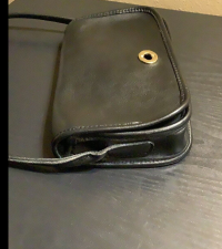 Screenshot 2022-11-05 at 09-59-28 vintage coach black leather crossbody brass hardware eBay.png