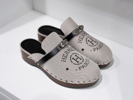 Hermes Spring Summer 23 (13 of 17).jpg
