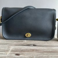 coach_vintage_1670594385_b87b3c7d_progressive.jpg