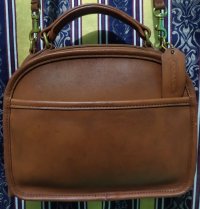 vintage_coach_lunch_box_zip_tw_1671504909_b0625b56_progressive.jpg