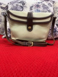 authentic_vintage_coach_usa_le_1668707550_3e08539d_progressive.jpg