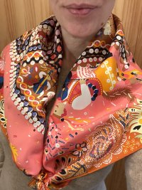 Costumes-PinkShawl.jpg