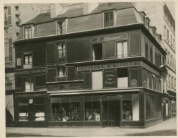 Hermes 24 Faubourg 1880.jpg