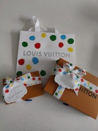 Unboxing Louis Vuitton Yayoi Kusama Valentine's item 