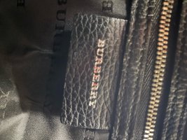 burberry label.jpg