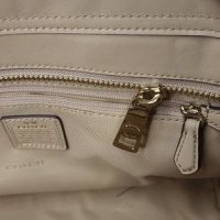 Swagger zipper.jpg