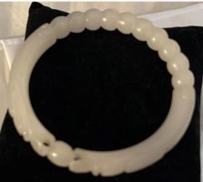 jade bangle1.JPG