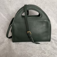 carissafinds fake carousel? auth? coach L2A-9945 front 2.jpeg