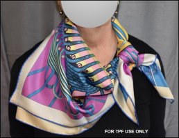 scarf01.jpg