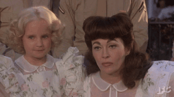 mommie-dearest-side-eye.gif