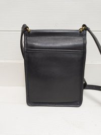 vintage_coach_1678129340_aadc2104_progressive.jpg
