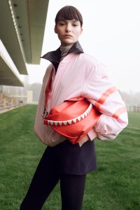 00029-longchamp-fall-2023-ready-to-wear-credit-brand.jpg