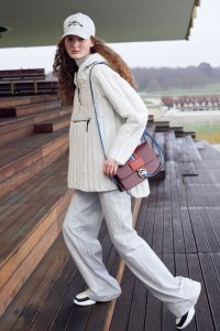 00028-longchamp-fall-2023-ready-to-wear-credit-brand.jpg