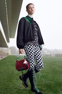 00009-longchamp-fall-2023-ready-to-wear-credit-brand.jpg
