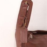 agentjenmax fake coach J4H-4174 strap.jpeg