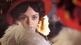 tumblr_5ba63e4c5e2e15747bb63401cc66e0d1_275b696f_400.gif