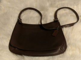 Poshmark davissa6 fake coach J8H 9134 .png