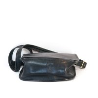 *Coach_blk_flap_bag_light_buckles005.jpg