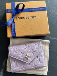 All About the Louis Vuitton Victorine Wallet 2023  What Fits, Wear & Tear,  What to Avoid & More 