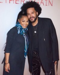 JanetJackson_Maxwell.jpg