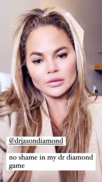 chrissy-teigen-964478a9e6e24fbd96923af45aa8972d.jpg