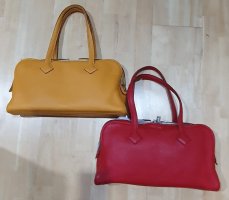 VICTORIA ELAN-ROUGE CASAQUE-NEW.jpg