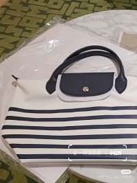 Camera_XHS_16851829553891000g0082i4rf7l4ii0105ovmu0vjq5v0qn6oji8.jpg