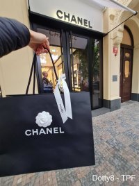 Chanel Prague1.jpg