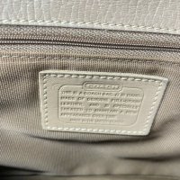 beige-3.jpg
