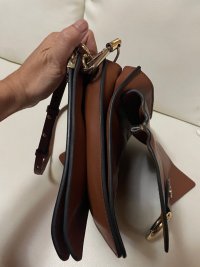 authentic_chloe_faye_medium_si_1687610092_52410e93_progressive.jpg
