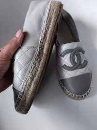 chanel_embroidered_espadrille_1687049806_4bd47ef1_progressive.jpg