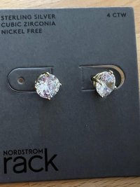earring 1.jpg