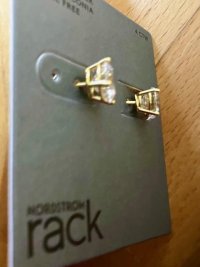 earring 2.jpg