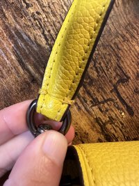 bagstrap1.jpg