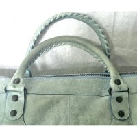 green-leather-city-balenciaga-handbag-35726700-6_5.jpg