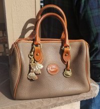 dooney small satchel 20211023_104753.jpg