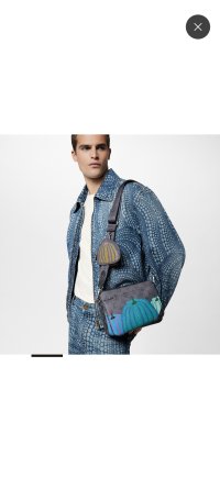 Screenshot_20231008_205701_Louis Vuitton.jpg