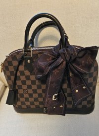 LV-4.jpg