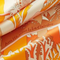 Acte-III-Scene-I-La-Clairiere-scarf-70--984110S 01-detail-wm-4-0-0-2048-2048.jpg